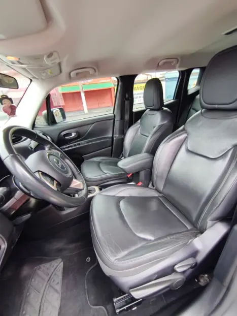 JEEP Renegade 1.8 16V 4P FLEX LONGITUDE AUTOM�TICO, Foto 5