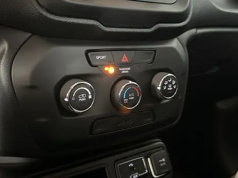 JEEP Renegade 1.8 16V 4P FLEX SPORT AUTOM�TICO, Foto 13