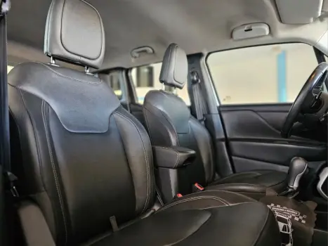 JEEP Renegade 1.8 16V 4P FLEX LONGITUDE AUTOM�TICO, Foto 12