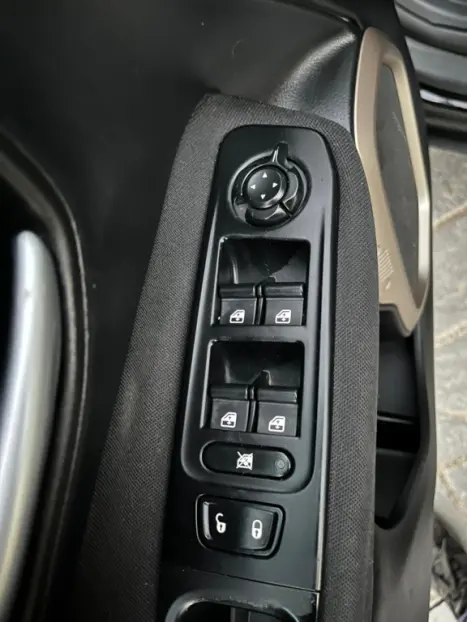 JEEP Renegade 1.8 16V 4P FLEX AUTOM�TICO, Foto 5