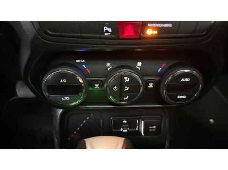 JEEP Renegade 1.8 16V 4P LIMITED FLEX AUTOM�TICO, Foto 14