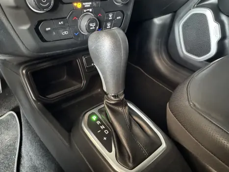 JEEP Renegade 1.8 16V 4P FLEX LONGITUDE AUTOM�TICO, Foto 14