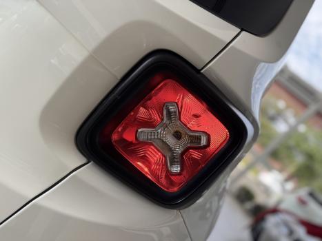 JEEP Renegade 1.8 16V 4P FLEX AUTOM�TICO, Foto 8