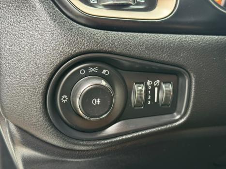 JEEP Renegade 1.8 16V 4P FLEX AUTOM�TICO, Foto 16
