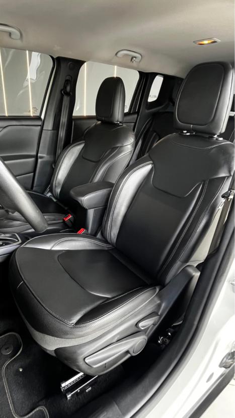 JEEP Renegade 1.8 16V 4P FLEX LONGITUDE AUTOMÁTICO, Foto 16