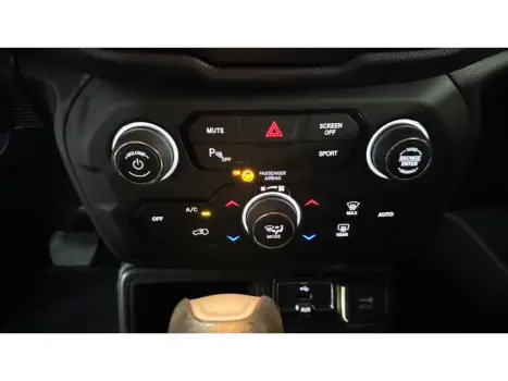 JEEP Renegade 1.8 16V 4P FLEX LONGITUDE AUTOMÁTICO, Foto 16