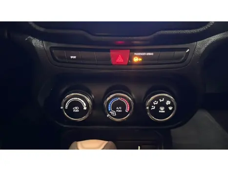 JEEP Renegade 1.8 16V 4P FLEX AUTOMÁTICO, Foto 19