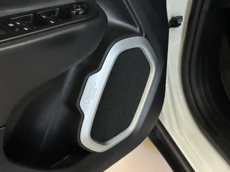 JEEP Renegade 2.0 16V 4P TURBO DIESEL LONGITUDE 4X4 AUTOMTICO, Foto 18