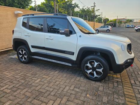 JEEP Renegade 2.0 16V 4P TURBO DIESEL TRAILHAWK 4X4 AUTOMÁTICO, Foto 6 JEEP Renegade 2.0 16V 4P TURBO DIESEL TRAILHAWK 4X4 AUTOMÁTICO, Foto 6