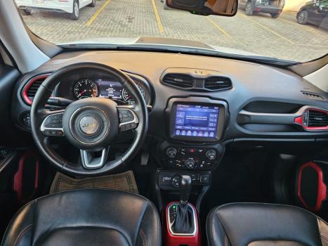 JEEP Renegade 2.0 16V 4P TURBO DIESEL TRAILHAWK 4X4 AUTOMÁTICO, Foto 10 JEEP Renegade 2.0 16V 4P TURBO DIESEL TRAILHAWK 4X4 AUTOMÁTICO, Foto 10