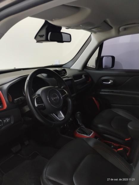 JEEP Renegade 2.0 16V 4P TURBO DIESEL TRAILHAWK 4X4 AUTOMÁTICO, Foto 9 JEEP Renegade 2.0 16V 4P TURBO DIESEL TRAILHAWK 4X4 AUTOMÁTICO, Foto 9