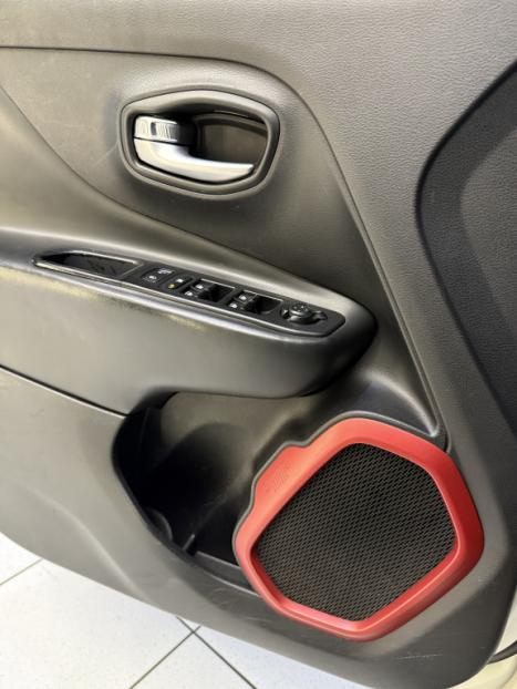 JEEP Renegade 2.0 16V 4P TURBO DIESEL TRAILHAWK 4X4 AUTOMTICO, Foto 7