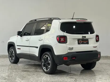 JEEP Renegade 2.0 16V 4P TURBO DIESEL TRAILHAWK 4X4 AUTOM�TICO, Foto 5