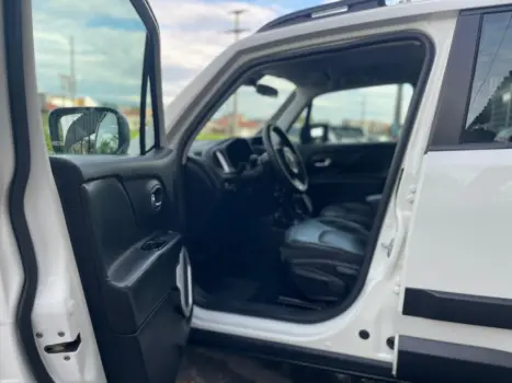 JEEP Renegade 2.0 16V 4P TURBO DIESEL MOAB 4X4 AUTOM�TICO, Foto 27