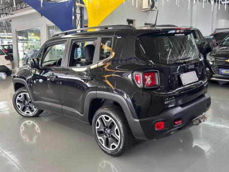 JEEP Renegade 2.0 16V 4P TURBO DIESEL TRAILHAWK 4X4 AUTOM�TICO, Foto 5