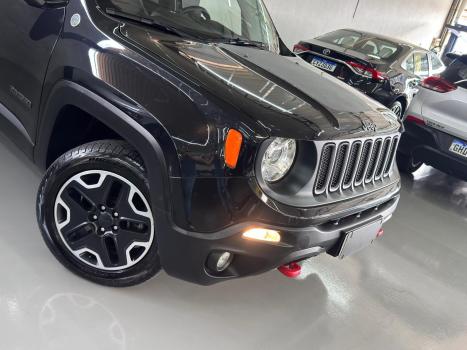 JEEP Renegade 2.0 16V 4P TURBO DIESEL TRAILHAWK 4X4 AUTOM�TICO, Foto 8