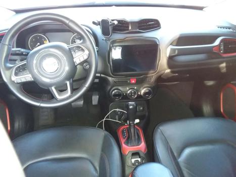 JEEP Renegade 2.0 16V 4P TURBO DIESEL TRAILHAWK 4X4 AUTOM�TICO, Foto 4