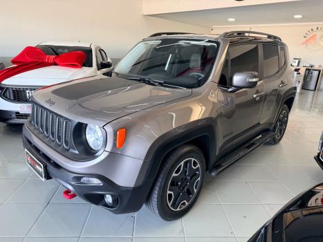 JEEP Renegade 2.0 16V 4P TURBO DIESEL TRAILHAWK 4X4 AUTOM�TICO, Foto 5