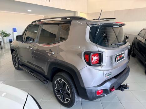 JEEP Renegade 2.0 16V 4P TURBO DIESEL TRAILHAWK 4X4 AUTOM�TICO, Foto 7