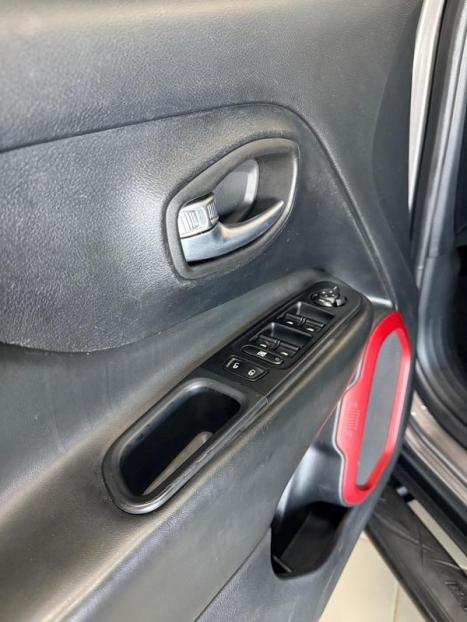 JEEP Renegade 2.0 16V 4P TURBO DIESEL TRAILHAWK 4X4 AUTOM�TICO, Foto 14
