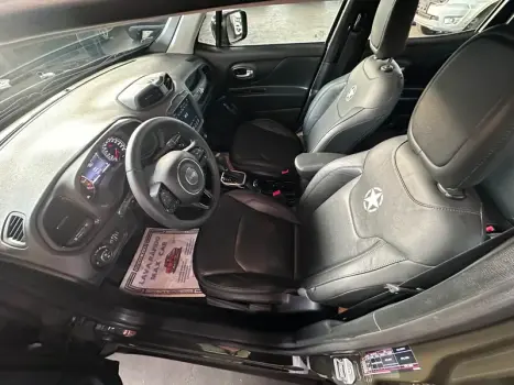 JEEP Renegade 2.0 16V 4P TURBO DIESEL TRAILHAWK 4X4 AUTOM�TICO, Foto 3