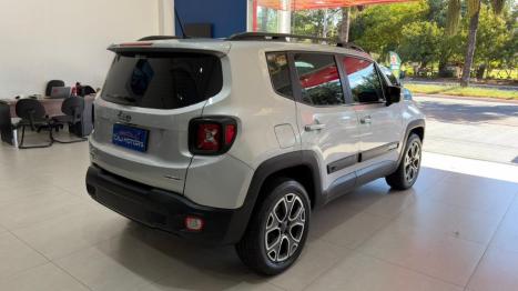 JEEP Renegade 2.0 16V 4P TURBO DIESEL LONGITUDE 4X4 AUTOM�TICO, Foto 4