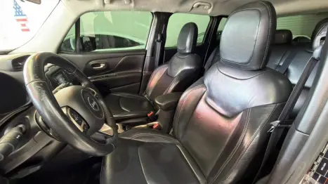 JEEP Renegade 2.0 16V 4P TURBO DIESEL LONGITUDE 4X4 AUTOM�TICO, Foto 5