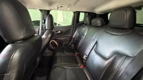 JEEP Renegade 2.0 16V 4P TURBO DIESEL LONGITUDE 4X4 AUTOM�TICO, Foto 9