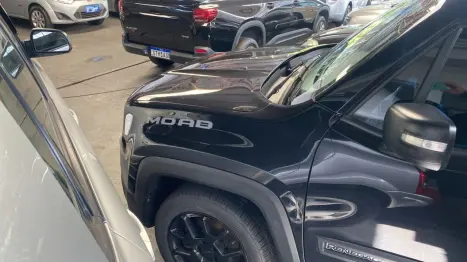 JEEP Renegade 2.0 16V 4P TURBO DIESEL MOAB 4X4 AUTOMÁTICO, Foto 3