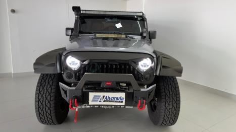 JEEP Wrangler 3.6 V6 4P UNLIMITED SAHARA 4X4 AUTOMTICO, Foto 2