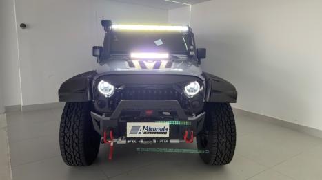 JEEP Wrangler 3.6 V6 4P UNLIMITED SAHARA 4X4 AUTOMTICO, Foto 3