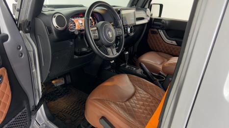 JEEP Wrangler 3.6 V6 4P UNLIMITED SAHARA 4X4 AUTOMTICO, Foto 5