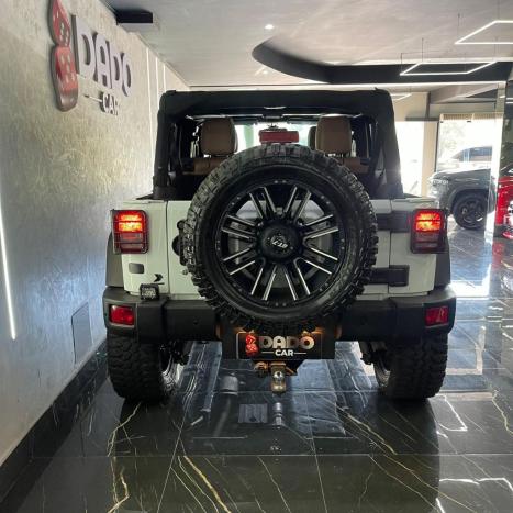 JEEP Wrangler 3.6 V6 4P UNLIMITED SPORT 4X4 AUTOM�TICO, Foto 2