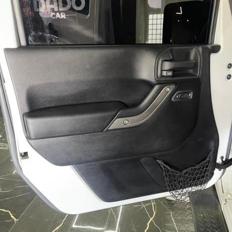 JEEP Wrangler 3.6 V6 4P UNLIMITED SPORT 4X4 AUTOM�TICO, Foto 15