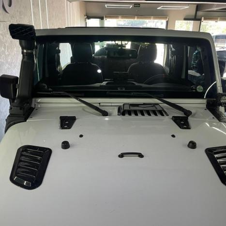 JEEP Wrangler 3.6 V6 4P UNLIMITED SPORT 4X4 AUTOM�TICO, Foto 24