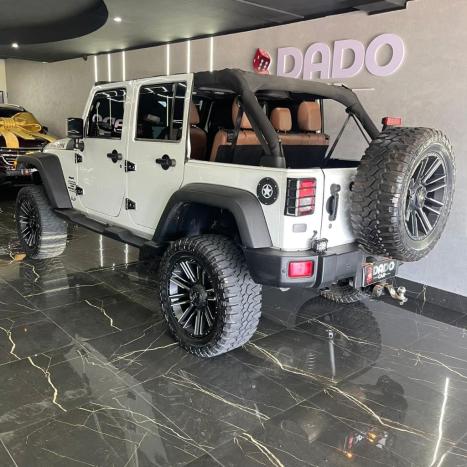 JEEP Wrangler 3.6 V6 4P UNLIMITED SPORT 4X4 AUTOM�TICO, Foto 25