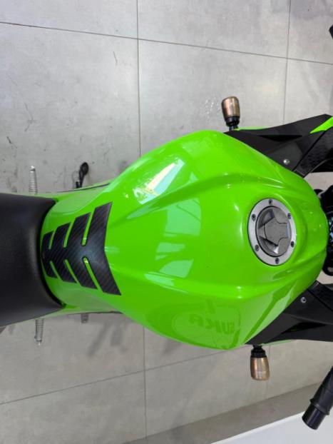 KAWASAKI Ninja 300 ABS, Foto 4