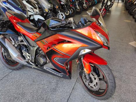 KAWASAKI Ninja 300 ABS, Foto 3