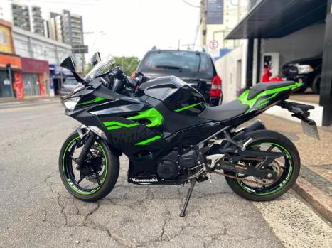 KAWASAKI Ninja 400 , Foto 4