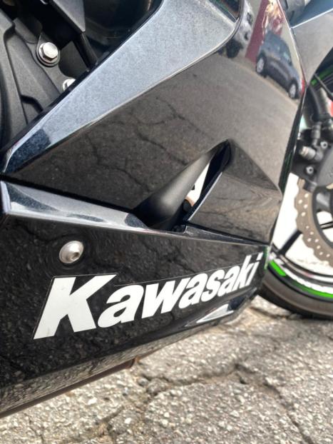 KAWASAKI Ninja 400 , Foto 7