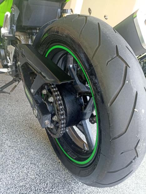 KAWASAKI Ninja 400 , Foto 12
