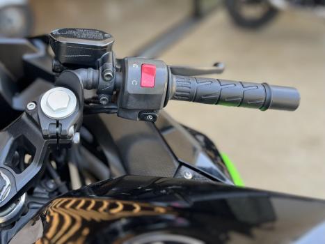 KAWASAKI Ninja 400 , Foto 9