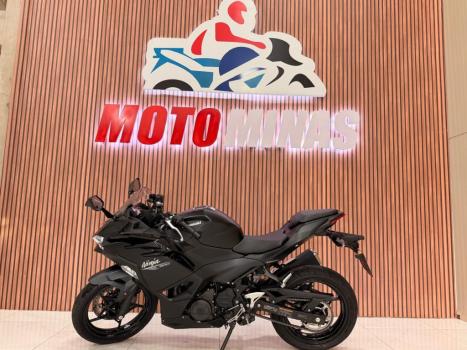 KAWASAKI Ninja 500 , Foto 1