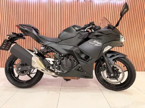 KAWASAKI Ninja 500 , Foto 13