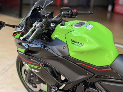 KAWASAKI Ninja 650 R, Foto 4