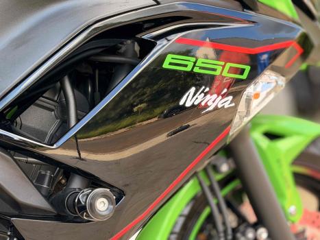 KAWASAKI Ninja 650 R, Foto 5