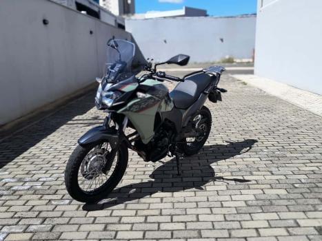 KAWASAKI Versys 300 X, Foto 3