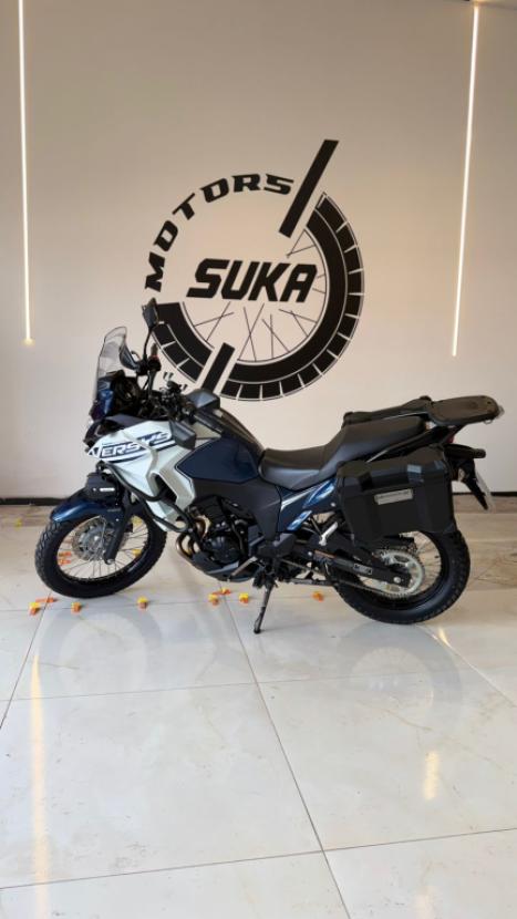 KAWASAKI Versys 300 TOURER, Foto 3