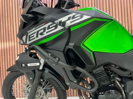 KAWASAKI Versys 300 TOURER, Foto 5