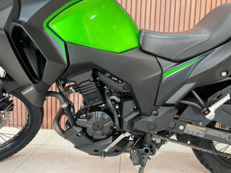 KAWASAKI Versys 300 , Foto 6